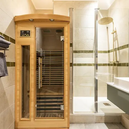 Apartment X Center With Sauna